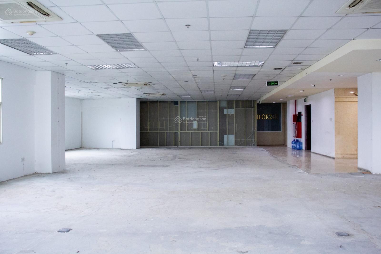 Cho thuê văn phòng tại Vĩnh Trung Plaza Thanh Khê, Đà Nẵng 350m² - Vị trí vàng, tiện ích đẳng cấp!