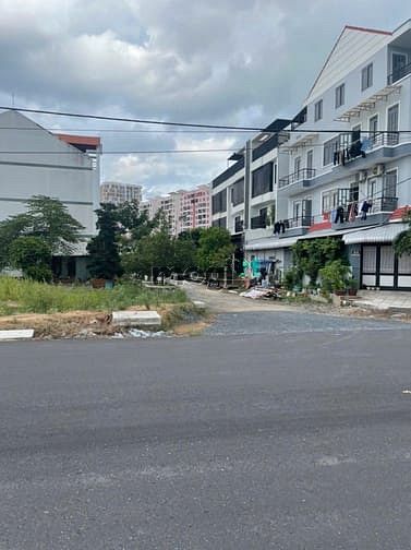 Bán gấp nền đất 13A Hồng Quang 100m² giá 3.4 tỷ - Đầu tư sinh lời ngay!