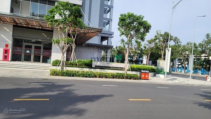 Cho thuê shophouse góc 2 mặt tiền The Horizon, Q7 - 240m² chỉ 203 triệu/tháng!