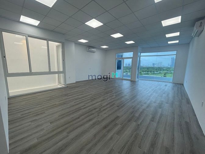 Bán căn góc Lakeview 105 tỷ, dòng tiền cho thuê 165 triệu/tháng