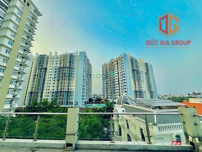 Bán toà nhà góc 2 mặt tiền trục chính D2D; sổ hồng hoàn công 750m2 sàn