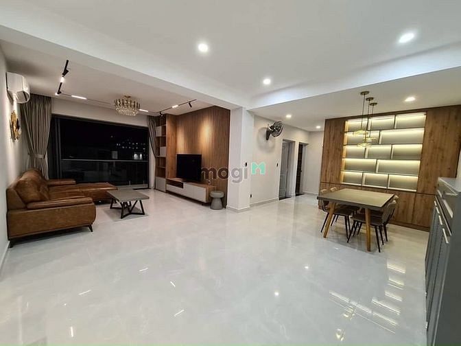 Căn hộ Garden Plaza 1 151m² giá 25 triệu - Cơ hội hiếm có!