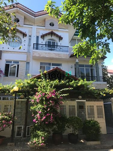 Biệt thự đơn lập Nam Đô, Phú Mỹ Hưng, 600m² giá 40 triệu/tháng - Cơ hội vàng cho thuê!