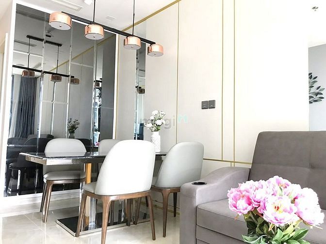 Cho thuê căn hộ Vinhomes Ba Son 53m² giá 19 triệu - Sang trọng, hiện đại!