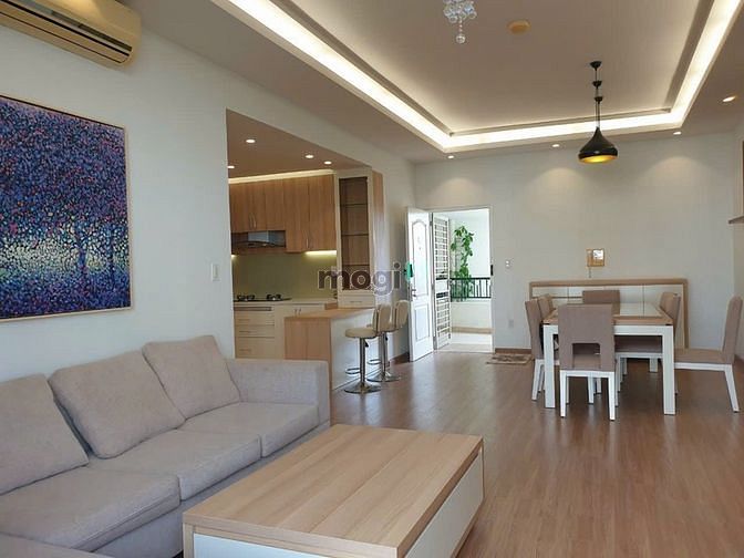 Căn hộ Cảnh Viên Quận 7 124m² giá 22 triệu - Sẵn sàng vào ở!