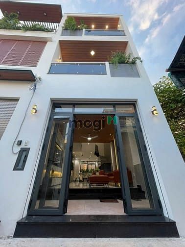 Bán nhà phố hiện đại 4 tầng 4,2x16m tại Quận 7 - Giá 6,8 tỷ