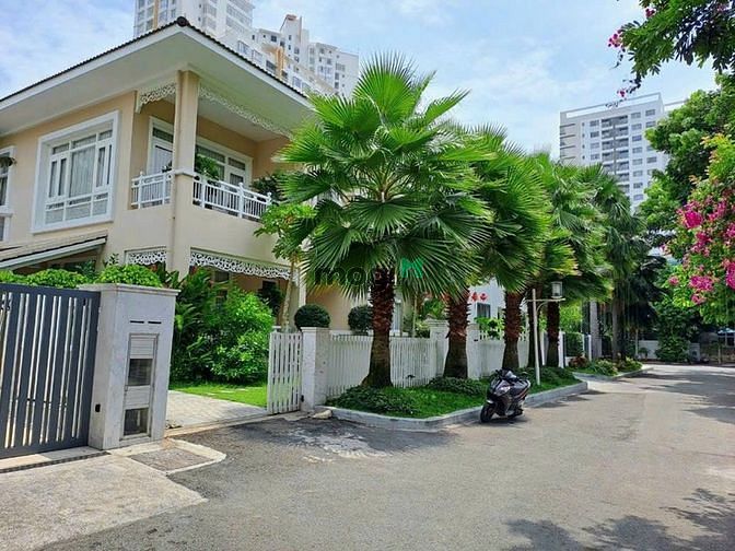 Biệt thự đơn lập Mỹ Phú Phú Mỹ Hưng 350m² giá 128 triệu - Không thể bỏ lỡ!