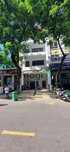 Cho thuê nhà phố Hưng Gia 1, Phú Mỹ Hưng, Q7 - Diện tích 400m² chỉ 45 triệu/tháng!