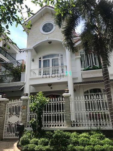 Biệt thự cho thuê Phú Mỹ Hưng 300m² giá chỉ 40 triệu - An ninh tốt, view công viên!