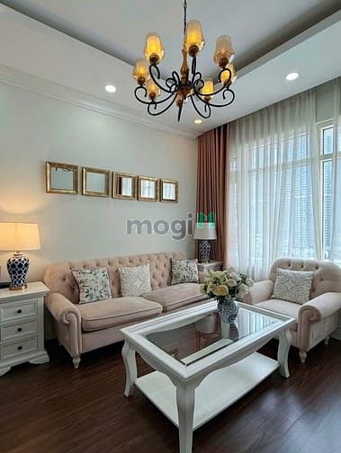 Chung cư Saigon AirPort 95m² giá 18 triệu - View hồ bơi đẹp!