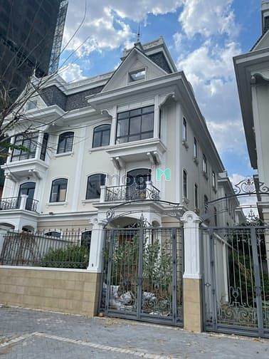 Biệt thự Victoria Village Thạnh Mỹ Lợi 200m² giá 35 triệu - Cơ hội hiếm có!