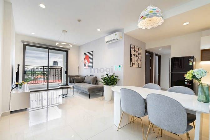 Bán căn hộ 8X Plus 65m² giá 2.3 tỷ - Sổ hồng riêng, vị trí đắc địa Q12