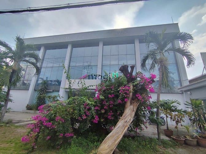 Cho thuê kho xưởng 3.100m² trong KCN Tân Tạo, Q. Bình Tân - Cơ hội vàng cho doanh nghiệp!