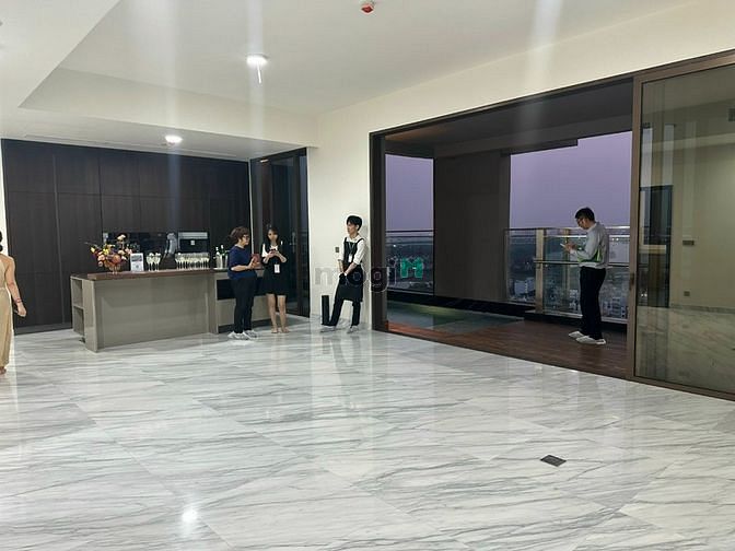 Cho thuê căn hộ Define CapitaLand 325m² giá 122 triệu - Sẵn sàng vào ở!