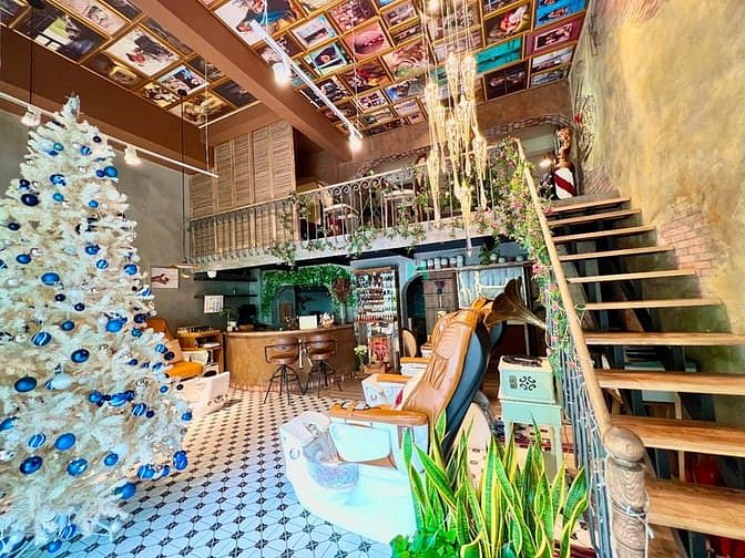 Sang lại tiệm tóc, nail, spa 160m² tại Phú Mỹ Hưng - Chỉ 400 triệu!