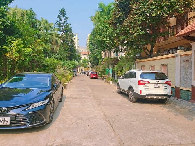 Cho thuê biệt thự KĐT Mễ Trì Hạ 180m² giá 38 triệu - Cơ hội vàng cho doanh nghiệp!