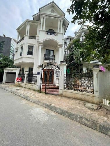 Cho thuê biệt thự C37 Bắc Hà, Tố Hữu 130m² giá 26 triệu - Địa điểm lý tưởng!