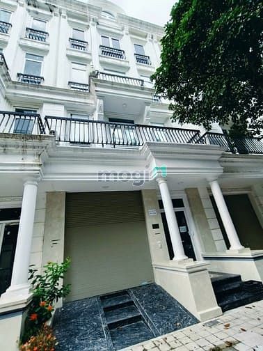 Cho thuê nhà liền kề KĐT Louis City Đại Mỗ 80m² giá 30 triệu - Tiện ích vượt trội!