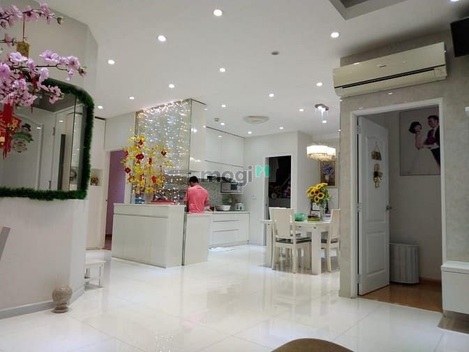 Căn hộ The Everrich Infinity Quận 5, 85m² giá 23 triệu - View thoáng mát