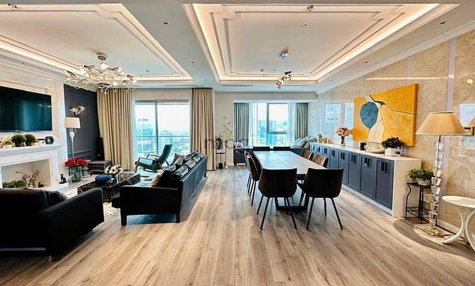 Căn hộ Vinhomes Đồng Khởi, Quận 1, 166m² giá 39 tỷ - View hồ bơi lầu cao!