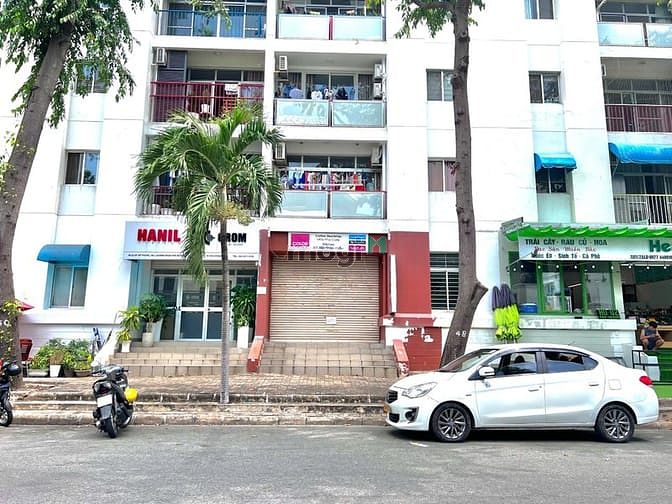 Bán Shophouse mặt tiền đường Nguyễn Văn Linh, Quận 7, 109.45m² giá 12 tỷ - Cơ hội đầu tư hấp dẫn!