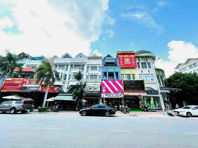 Bán nhà phố mặt tiền Trần Trọng Cung Quận 7 - Giá 23.5 tỷ hấp dẫn!