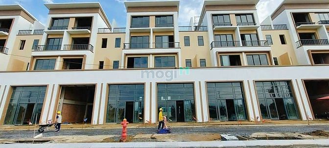 Bán Shophouse T&T Millennia Long Hậu 138m² giá 4.5 tỷ - Cơ hội đầu tư tuyệt vời!