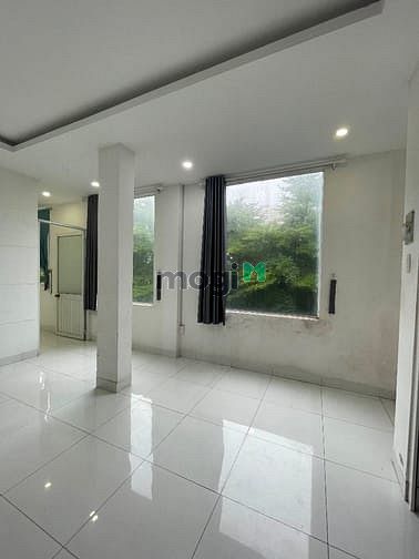 Căn hộ dịch vụ mini 50m² giá 4.5 triệu - View sông mát mẻ!