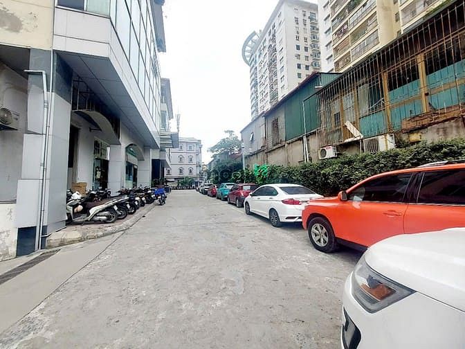 Bán căn hộ chung cư Nguyễn Đức Cảnh, Hoàng Mai 132m² giá 5.95 tỷ - Nội thất đẹp, giá tốt!