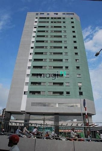 Căn hộ Ngọc Khánh 67m² giá 10 triệu - Cơ hội hiếm có tại Quận 5!