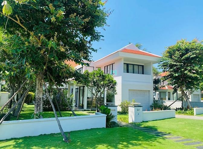 Biệt thự hồ bơi riêng The Ocean Villa 275m² giá 50 triệu - Cơ hội hiếm có!