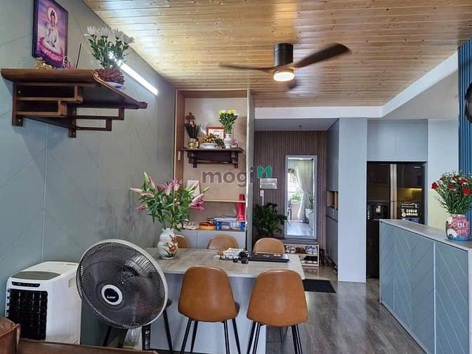 Căn hộ Saigonland 90m² giá 4.5 tỷ - Sẵn sàng vào ở ngay!