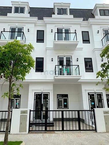 Bán gấp 5 căn nhà phố Sim City 84m² giá chỉ 5.3 tỷ - Cơ hội hiếm có!