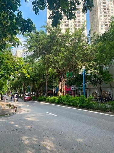 Nhà liền kề KĐT Xa La 80m² giá 15 tỷ - Cơ hội hiếm có!