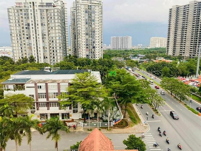 Căn hộ cho thuê tại Phú Mỹ Hưng 124m² giá chỉ 16.5 triệu - Gần trường Canada!