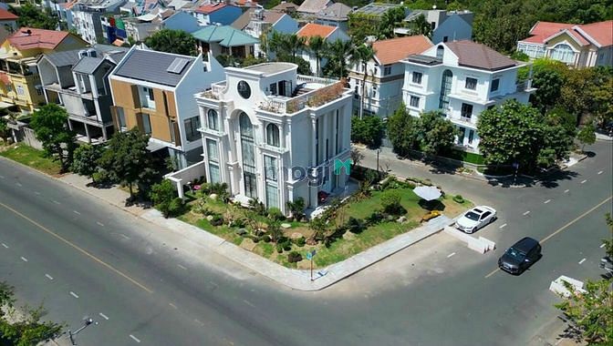 Biệt thự góc 3 mặt tiền Nam Thông 370m² giá 149 tỷ - Cơ hội hiếm có!