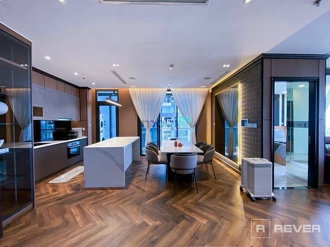 Cho Thuê Căn Hộ Vincom Center Quận 1, 145m² chỉ 72 triệu - Đẳng Cấp Quốc Tế