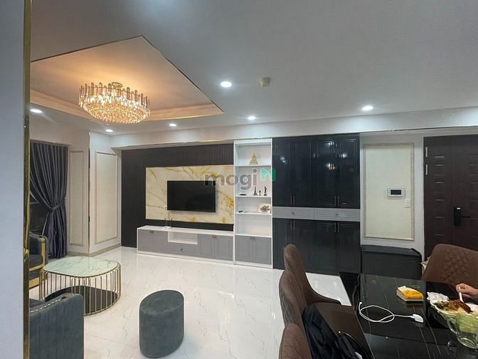 Căn hộ Cosmo City Q7 103m² giá 4.9 tỷ - Cơ hội hiếm có!