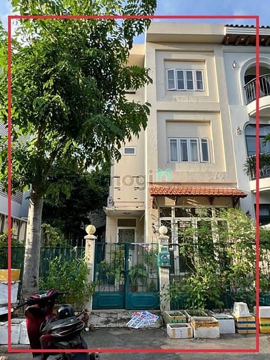 Biệt thự Mỹ Hưng 290m² giá 45 tỷ - Cơ hội đầu tư hấp dẫn!