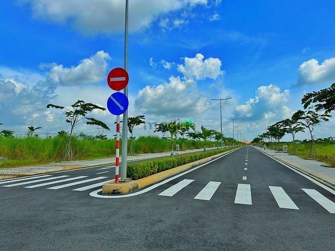 Đất nền Dragon Pearl Đức Hoà 70m² giá 1.2 tỷ - Cơ hội đầu tư tuyệt vời!