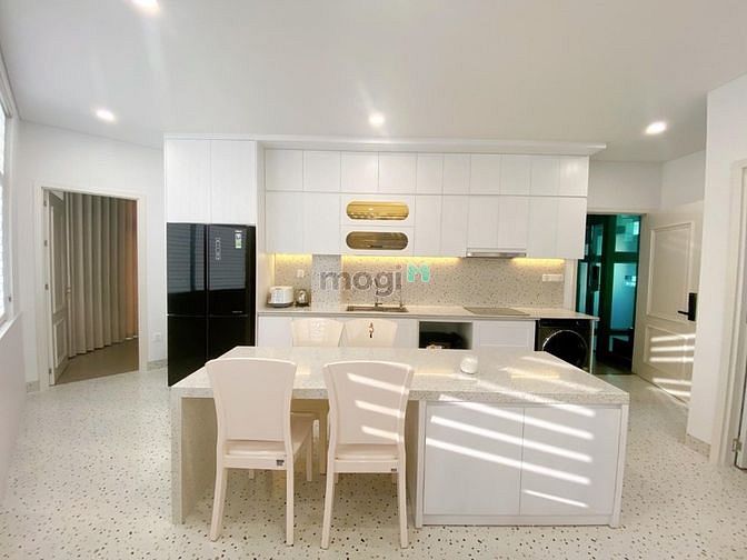 Căn hộ 2 phòng ngủ Vinhomes Marina Hải Phòng 70m² giá 25 triệu - Nội thất cao cấp