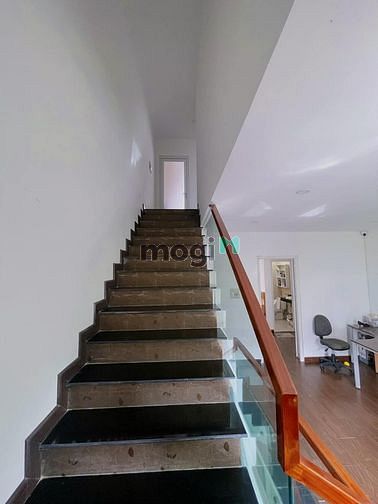 Nhà Phú Hữu 75m² giá 8 tỷ - Cơ hội hiếm có tại Mega Ruby