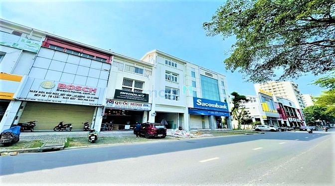 Bán nhà phố 3 tầng Phú Mỹ Hưng 108m² giá 26 tỷ - Cơ hội đầu tư hiếm có!