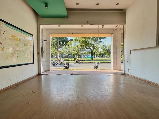 Nhà phố cho thuê 109m² Nguyễn Văn Linh, Quận 7 - Cơ hội vàng cho doanh nghiệp!