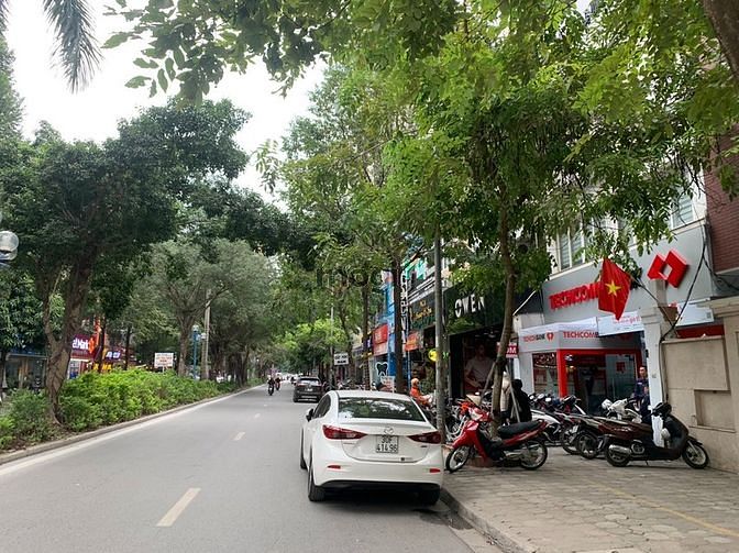 Nhà mặt tiền 120m² BT8 Xa La, giá 24,98 tỷ - Cơ hội vàng cho nhà đầu tư!