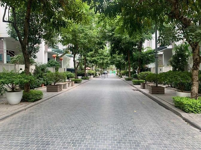 Cho thuê nhà liền kề Imperia Nguyễn Tuân 180m² giá 60 triệu - Cơ hội hiếm có!