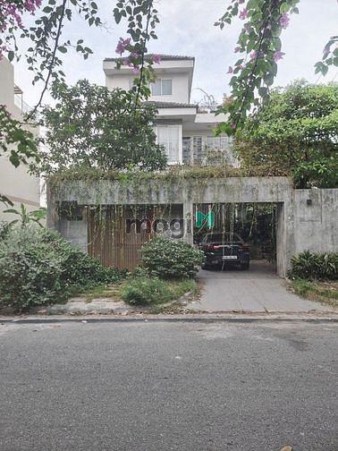 Villa góc 250m² giá 28 tỷ - Đầu tư sinh lời tại Làng Đại Học A