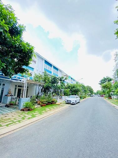 Nhà liền kề Mega Ruby 200m² giá 16 triệu - Cơ hội hiếm có!