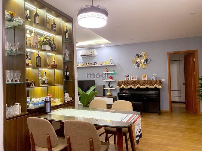 Căn hộ CT8 Emerald Đình Thôn 95m² giá 3.8 tỷ - Sẵn sàng vào ở!