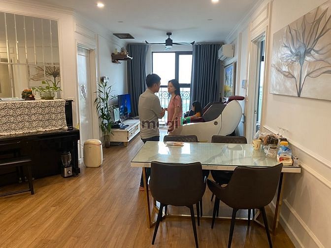 Căn hộ CT8 Emerald Đình Thôn 76,4m² giá 3,4 tỷ - Cơ hội hiếm có!